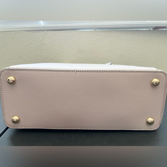 Brand new Michael Kors Jet Set Large Tote-Zip Saffiano Leather Tote with tag. - Picture 6 of 12